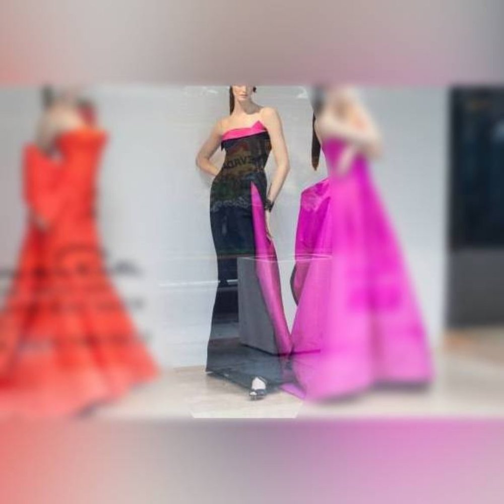 Oscar de la Renta PF/15 Navy and Pink Two-Tone Strapless Radzimir Gown